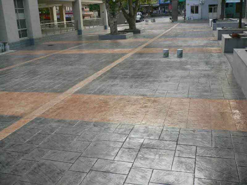 彩色压模地坪